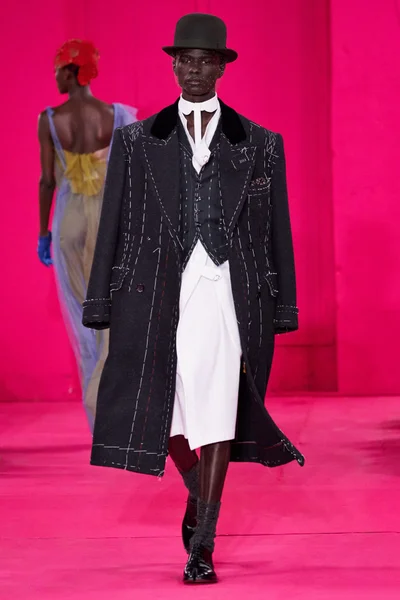Look 39